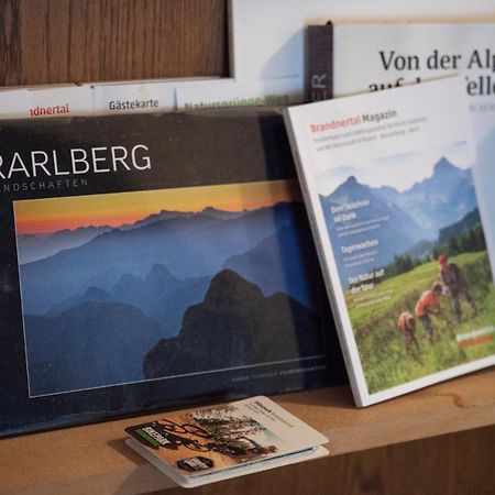 Hotel Garni Brigitte Bürserberg Екстериор снимка