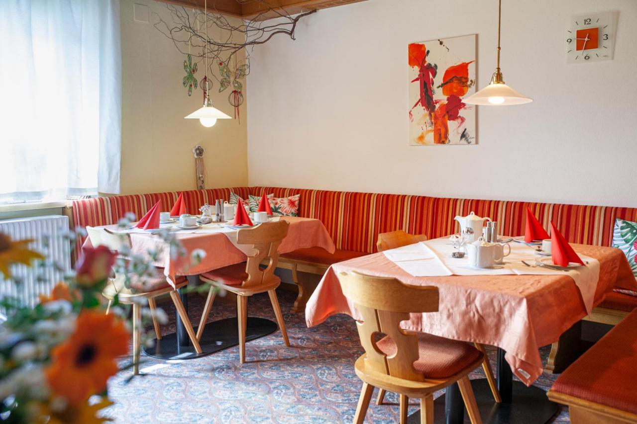 Hotel Garni Brigitte Bürserberg Екстериор снимка