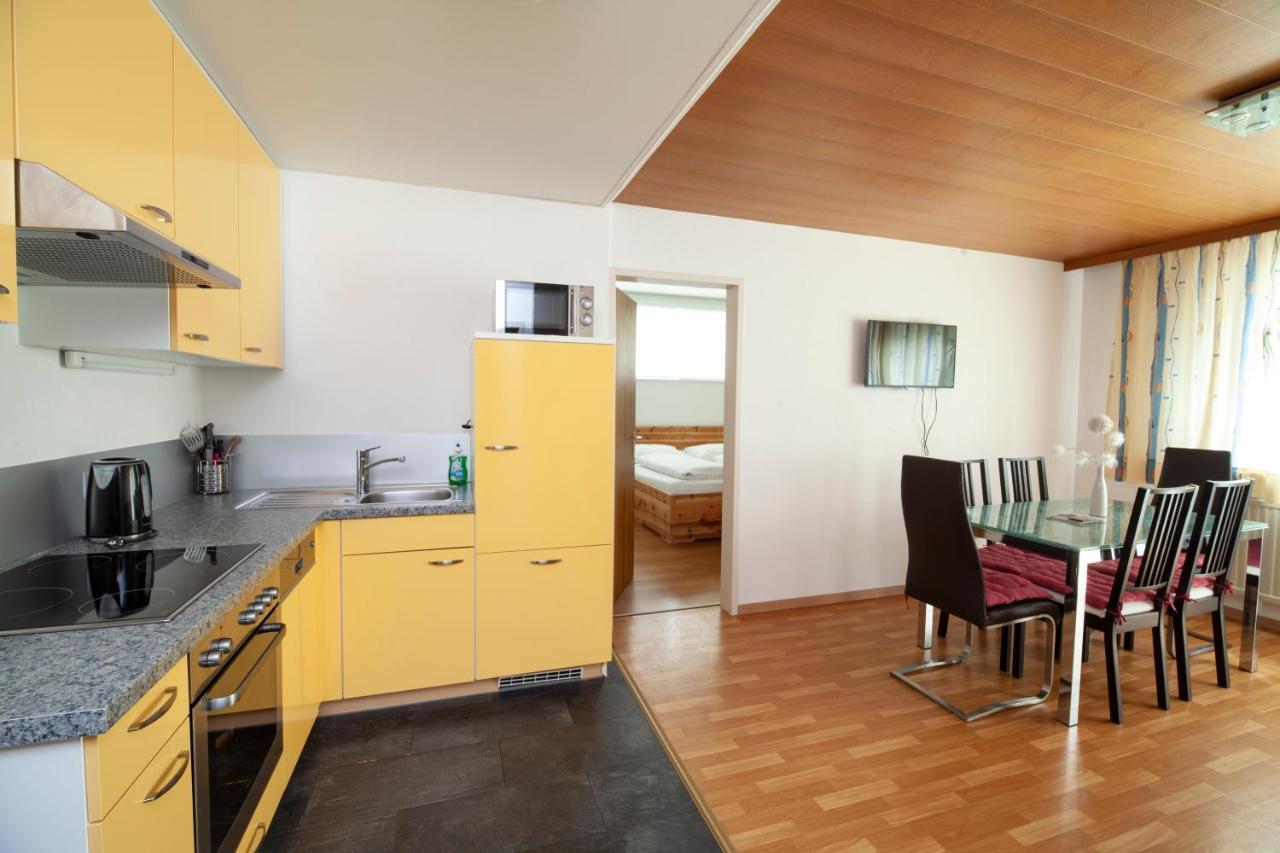Hotel Garni Brigitte Bürserberg Екстериор снимка