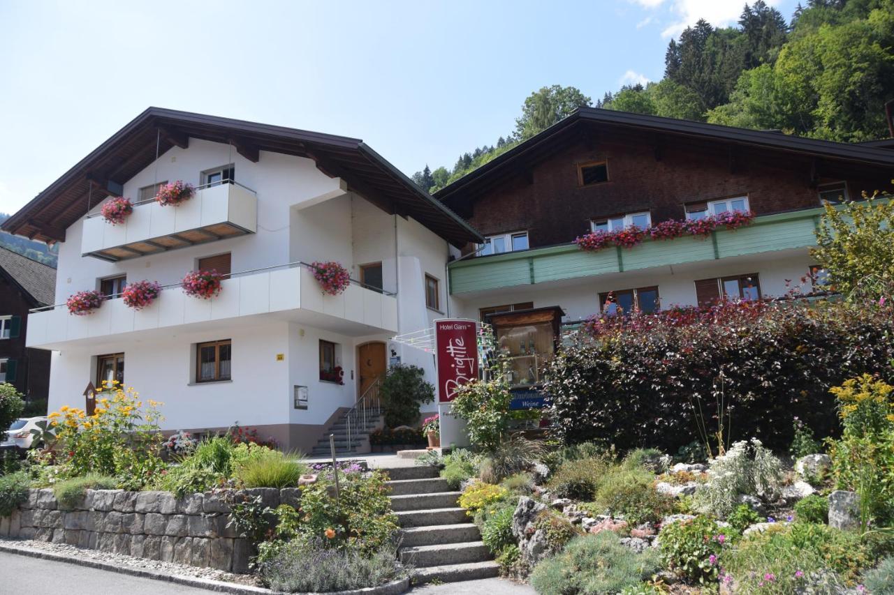 Hotel Garni Brigitte Bürserberg Екстериор снимка