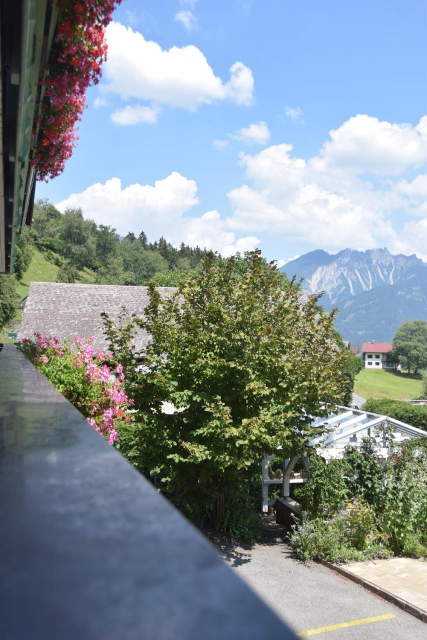 Hotel Garni Brigitte Bürserberg Екстериор снимка