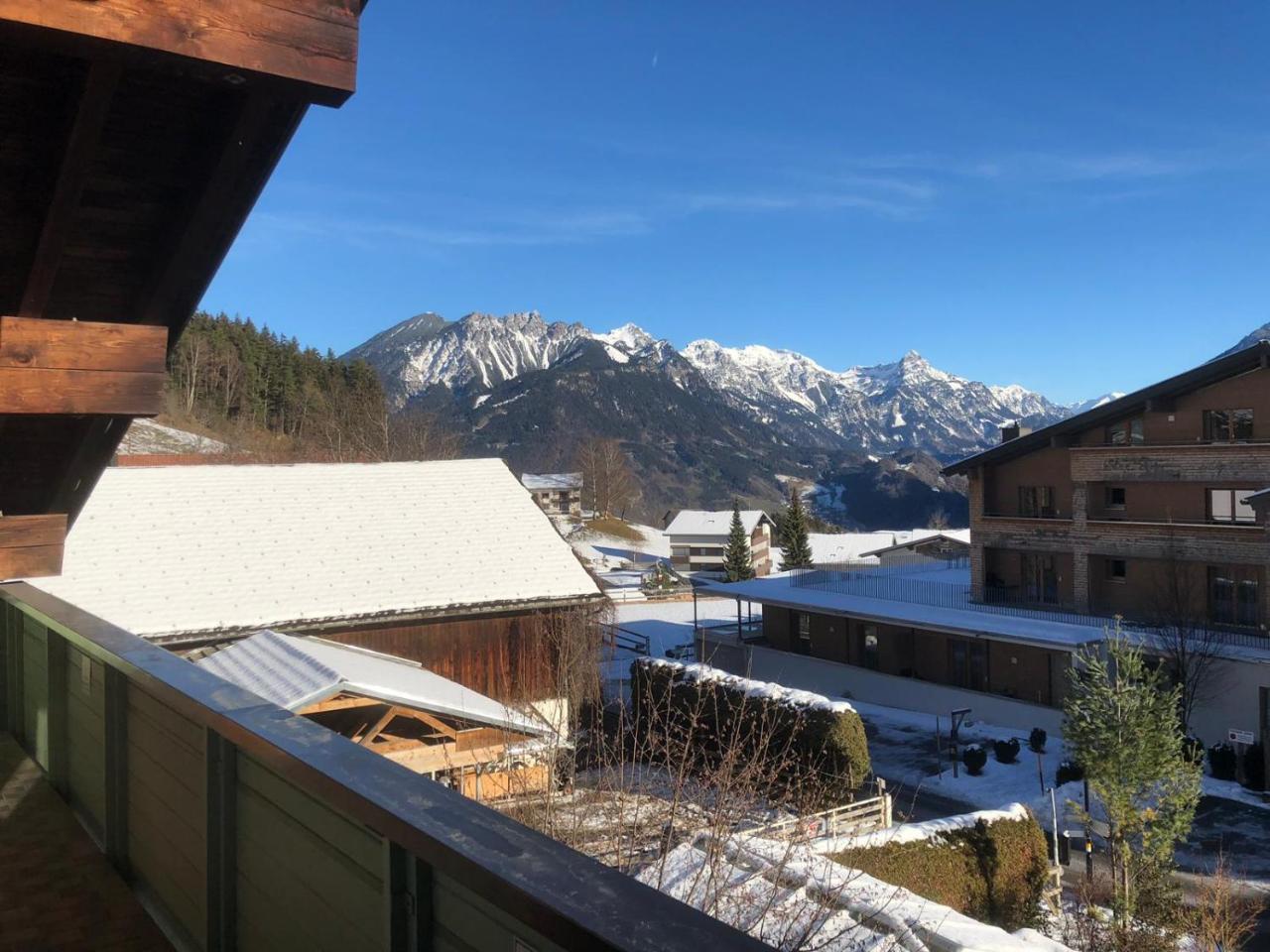 Hotel Garni Brigitte Bürserberg Екстериор снимка